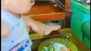 Baby yum