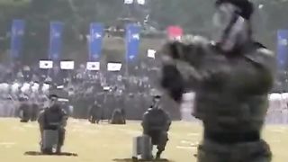 Gorilla soldiers good video please şubscribe