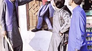 Pakistani chour ne kmal kr diya very funny video short clip