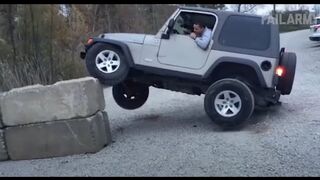 Man Tries To Park Jeep On Wall and Fails | Fails Compilation