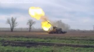 Ukrainian forces use Czech howitzers against Russian troops