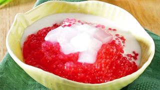 Bubur Sagu Mutiara Merah Putih