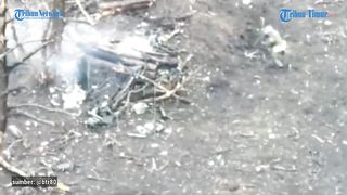 Action of Three Russian Troops Terrorizes the Break Room of Ukrainian Soldiers