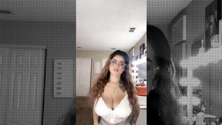Weapons of Women  WoW  Girls Weapons   45_1080p