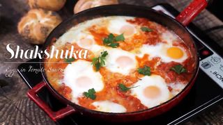 Shakshuka- Eggs in Tomato Sauce Recipe