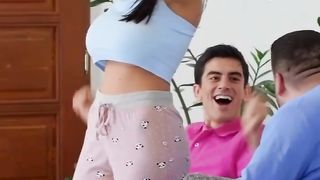 Gril x video dekho only boys ke liye