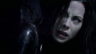 Half Vampire Half Werewolf (Final Fight Scene) - Underworld - Creature Features.