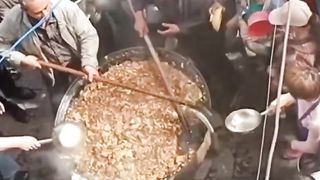 Rush on foods. Funny ????.  Subscribe me to increase your  earnings  .  Funny. ????