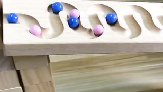 Great wooden box balls games magnetic golli 3