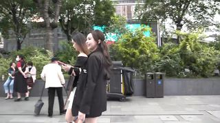 4K HDR 街拍成都太古里，捕捉夏天最清凉的妹子｜ChengDu, nightlife, Exploring China, 4K China street #街拍#成都街拍#China