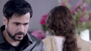 Hamari Adhuri Kahani song