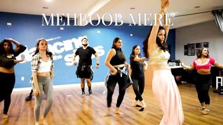 "MEHBOOB MERE" Dance | Richa Moorjani