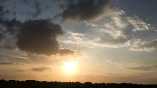 "Dawning Dusk: A Visual Feast of the Evening Sky's Brilliance"