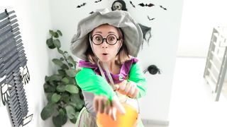 HIGH SCHOOL YOU vs CHILD YOU – How to Become Popular | Funny by La La Life Relatable Musical