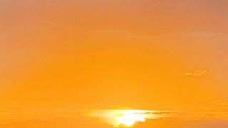 "Chasing the Horizon: A Visual Expedition into Dusk"