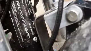 7 ans , il customise sa moto