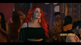 Jee Jeha Kar Da song Jasmin sandals