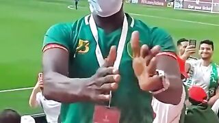 تسجيل المنتخب الوطني الجزائر في قطر