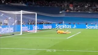 Vinicius Jr vs Neymar Jr - Who Was Better at 21?