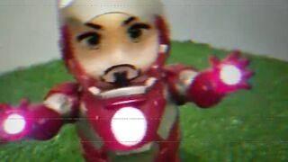 Funny Robot ironman dance