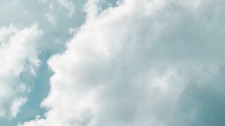 Awan biru