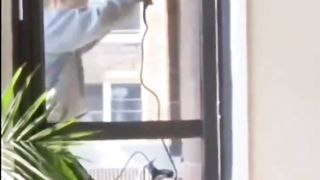 How to use a drill ...