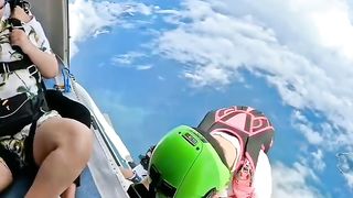 Sky diving 4
