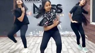 Group Dance 5