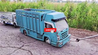 Mobil Mobilan Oleng Mencari Mainan Truk Molen_ Pesawat Terbang