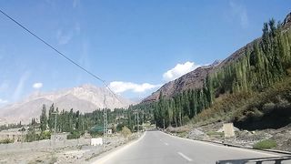 World's Highest Paved International Border Crossing - Travel to Khujerab Pass - Border of PAKISTAN-China via Hunza Valley