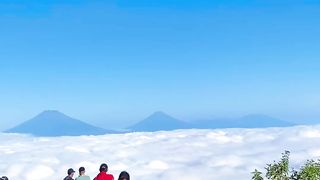 Negri diatas Awan