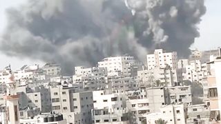 OMG! Israel "Big Bombs" fell in front of Your Eyes!