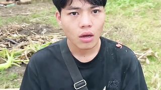 農村小夥遭遇黑心商家，小南瓜稱出30公斤，機智村長一招為小夥子挽回損失！