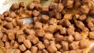 Gur Parre Recipe