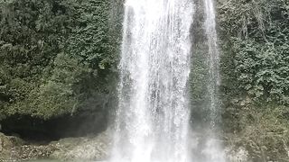 Slo-mo Video of Sajikot Waterfall