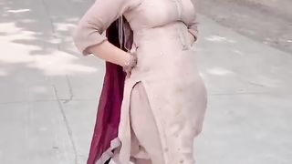 #reels #reelsinstagram-xBb_VzlRZ5A-720p-1702051748.