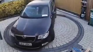 Modern car porch and sliding door