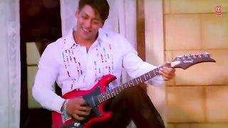 Mujh se Shaadi kro gi song