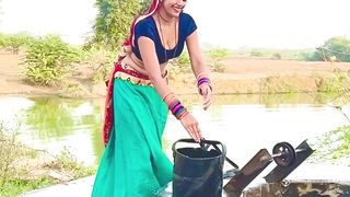 Tu cheez badi h mast mast meenu shorts-ci9iijjKiXo-1080pp-1702079569.