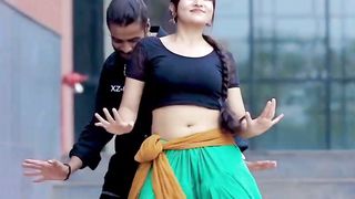 Daddy Mommy Hai Nahi Ghar Pe Dance Ft. Mitesh Roy Tripti Sinha shorts dancecover duet-KxFpX3qrOEw-1080pp-1702048559.