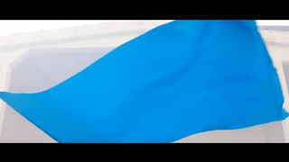 Dillon Francis, DJ Snake - Get Low (Official Music Video) 3