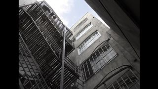 Falling Illusion