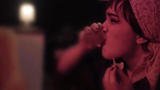 Funny Woman - 02