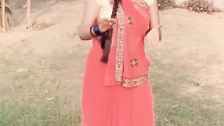 #khushiverma #dance #with #hindi #song-5R1gRuVsXdI-720p-1702121389.