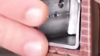 Блогер сделал ПЕЧКУ в каблуке своей девушки #trending #tiktok #new