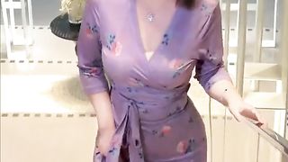 Watch Chinese beautiful girl video 118