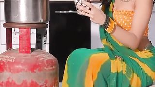 Chaii pi lo ???? #shorts #ytshorts #couplegoals #khwahishgal-rW_cVcmAxLs-720p-1702129972.