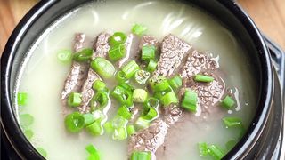 Seolleongtang