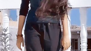 - #aishwaryatiwari #trending #shorts-GPjAyyPlUKM-720p-1702120347.