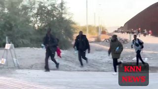The scene of the refugees entering the US border is going crazy with joy upon reaching the US.